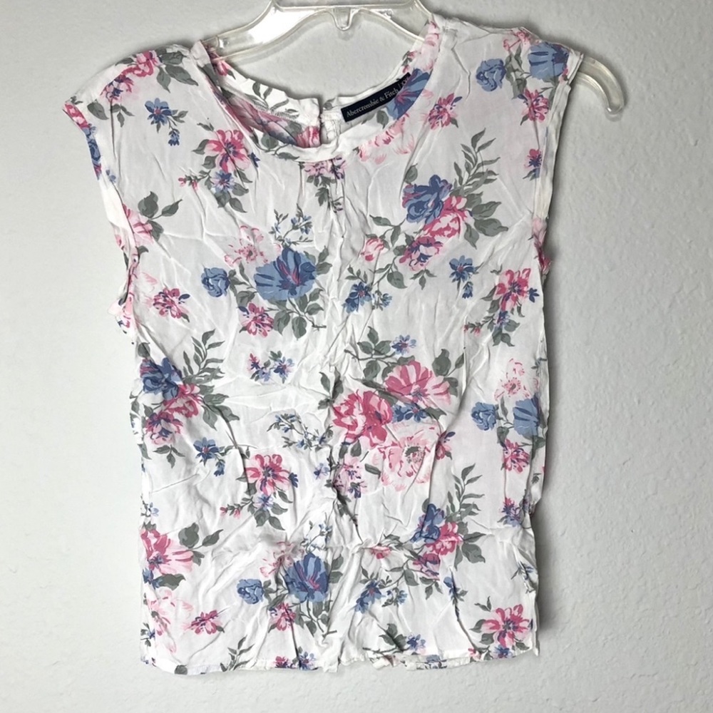 Abercrombie floral top
